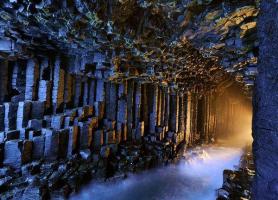 غار اسرار آمیز فینگال (Fingals) در اسکاتلند