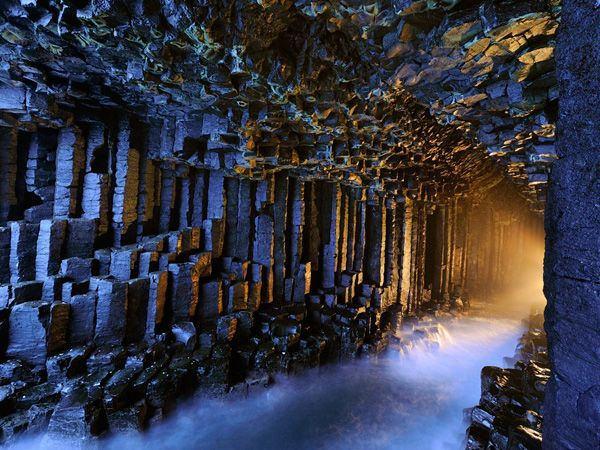 غار اسرار آمیز فینگال (Fingals) در اسکاتلند
