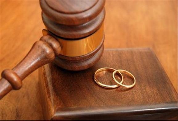 هدف از طرح کاهش طلاق، اجبار زوجین به زندگی در شرایط دشوار نیست