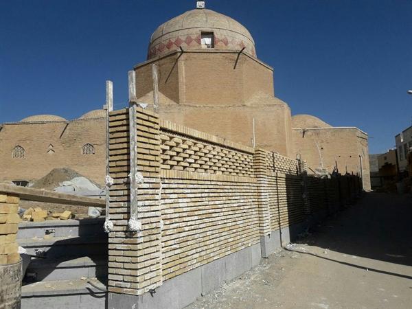 سامان دهی محوطه مسجدجامع 700ساله گلپایگان