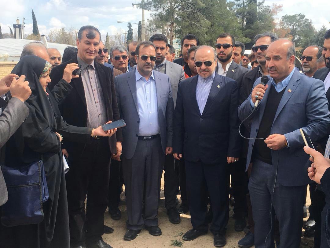 افتتاح سالن چند منظوره ورزشی در حسین آباد ارسنجان افتتاح سالن چند منظوره ورزشی در حسین آباد ارسنجان