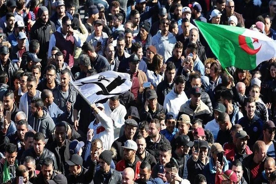 تداوم تظاهرات الجزایری ها علیه بوتفلیقه