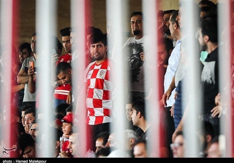 تأکید فدراسیون فوتبال به اتحادیه باشگاه ها برای برگزاری تأکید فدراسیون فوتبال به اتحادیه باشگاه ها برای برگزاری تورنمنت شهدا بدون حضور تماشاگران، چرا اتحادیه اعلام رسمی نکرد؟