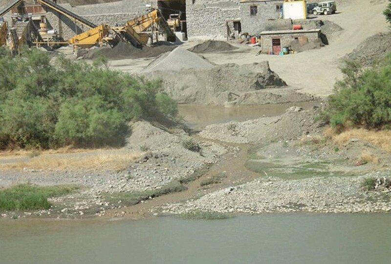 برداشت شن و ماسه از رودخانه های فصلی یزد ممنوع است