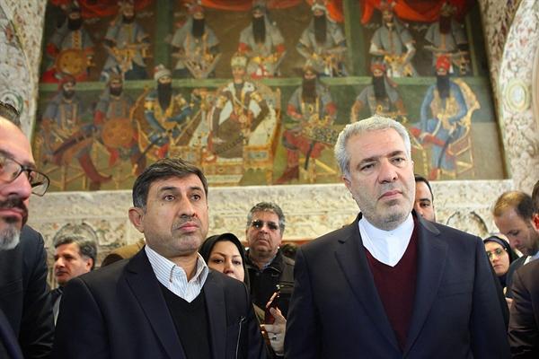 بازدید رئیس سازمان میراث فرهنگی از کاخ سلیمانیه در کرج