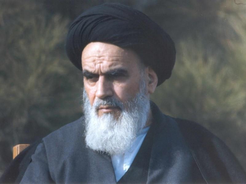 امام خمینی(ره): همه موظفید از فساد جلوگیری کنید فیلم امام خمینی(ره): همه موظفید از فساد جلوگیری کنید