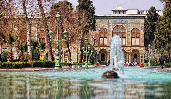 بازدید ناشنوایان با قطار گردشگری از بافت تاریخی تهران