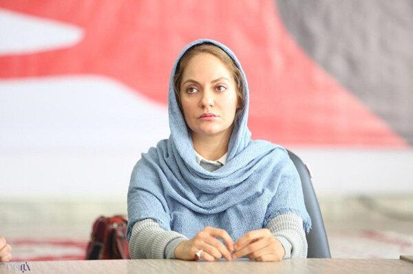 حواشی توییتری مهناز افشار ، از دعوا با سحر قریشی تا مادر مجرد شدن