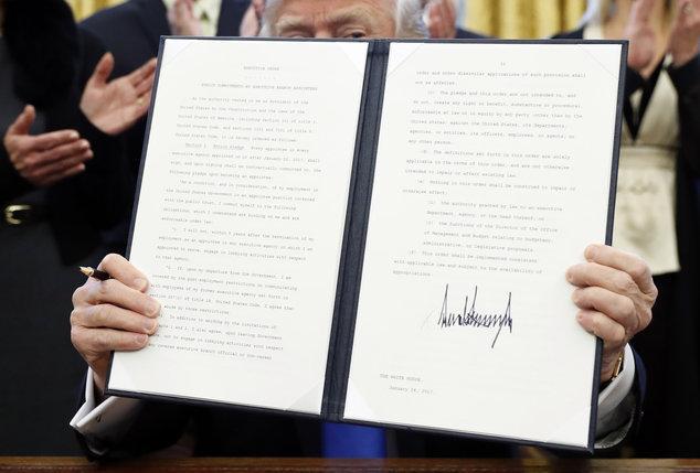 دستور مهاجرتی ترامپ؛ از تأسف رئیس مجلس نمایندگان آمریکا تا انتقاد دبیرکل سازمان ملل