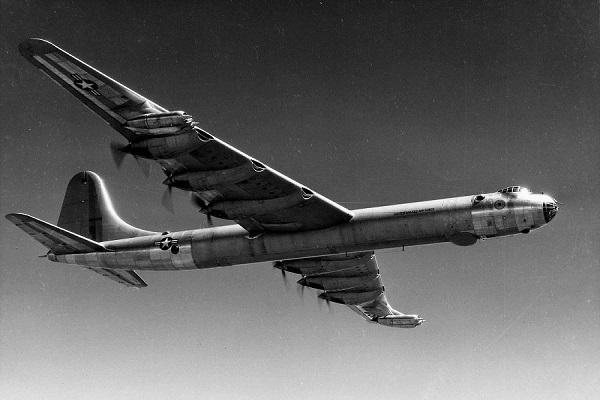 کانویر B-36؛ بزرگترین پرنده نظامی کلاسیک با 39 تن بمب! (