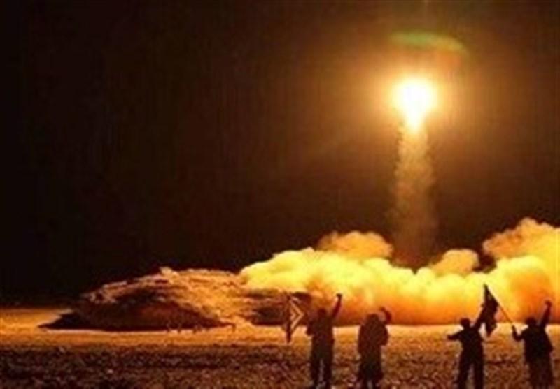 حمله موشکی به پادگان شبه نظامیان منصور هادی در شرق یمن