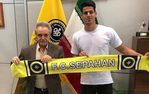 جذب پیام نیازمند از سوی پرسپولیس تکذیب شد جذب پیام نیازمند از سوی پرسپولیس تکذیب شد