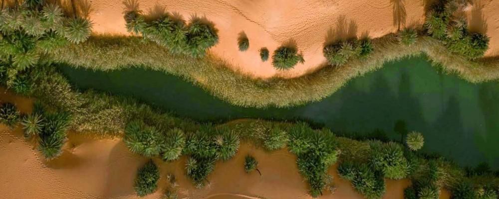 صحرای لیبی با دریاچه ای دیدنی در دل آن