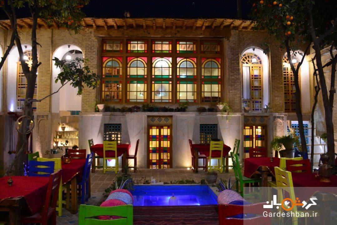 اقامتگاه بومگردی هفت رنگ شیراز؛ عمارتی 150 ساله، عکس