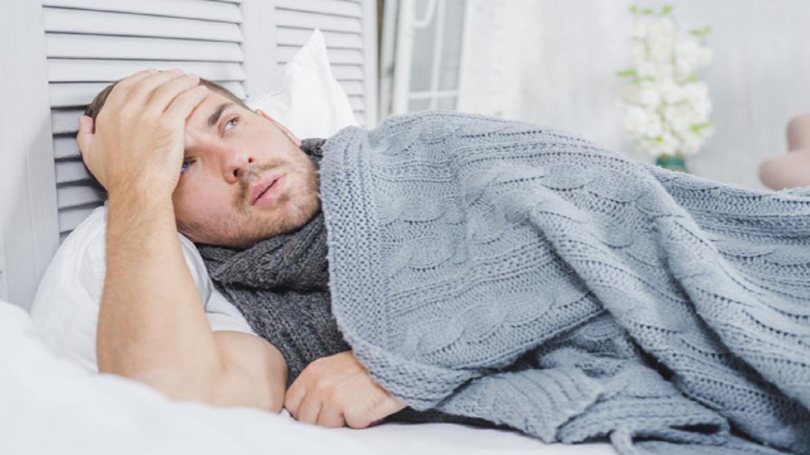 چگونه بدون تب سنج بفهمیم تب داریم؟ چگونه بدون تب سنج بفهمیم تب داریم؟