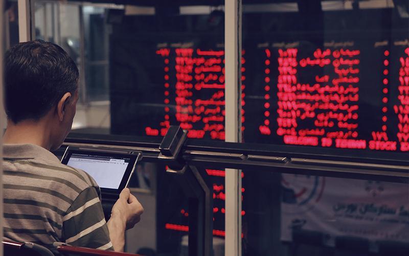 ترین های بورس در فروردین ماه ، سپ با 98 درصد بازدهی بهترین عملکرد را به ثبت رساند