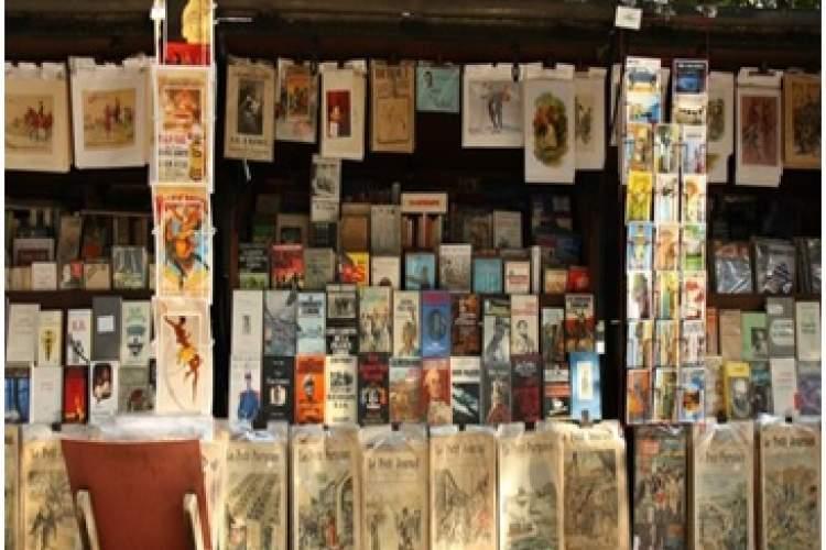یک کتابفروشی با قدمت شش قرن در استانبول یک کتابفروشی با قدمت شش قرن در استانبول