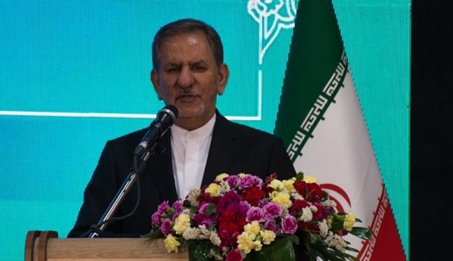 نمی توان به سادگی از کنار مسائل و مسائل زاینده رود عبور کرد