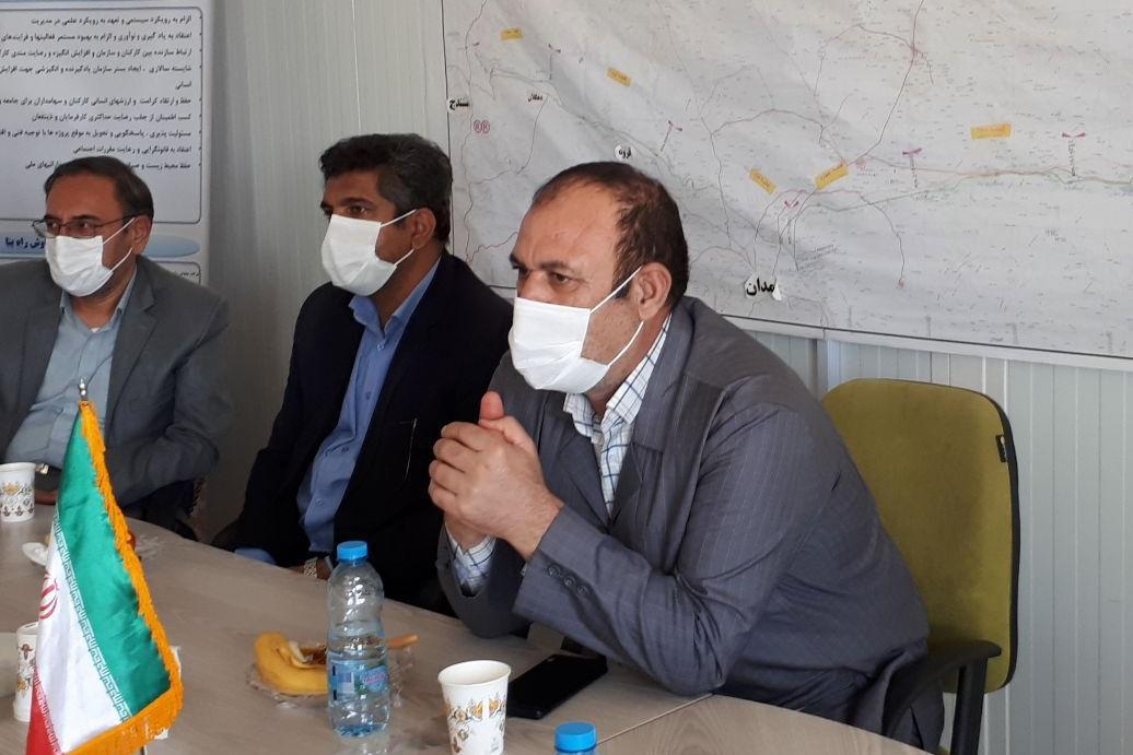 خبرنگاران معاون سیاسی استاندار: همه برای توسعه کردستان دلسوزانه گام برداریم