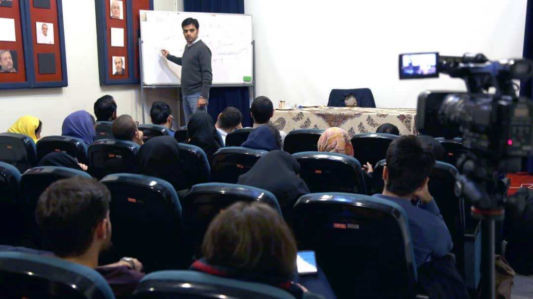 کارگاه آموزشی بیان تجربه در اخذ گرنت بین المللی امروز 22 مردادبرگزار می شود