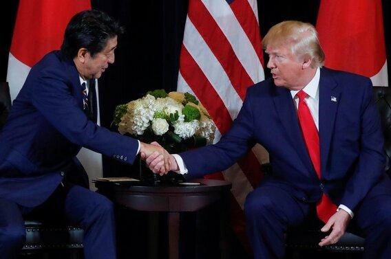 ترامپ، آبه را عظیم ترین نخست وزیر تاریخ ژاپن توصیف کرد