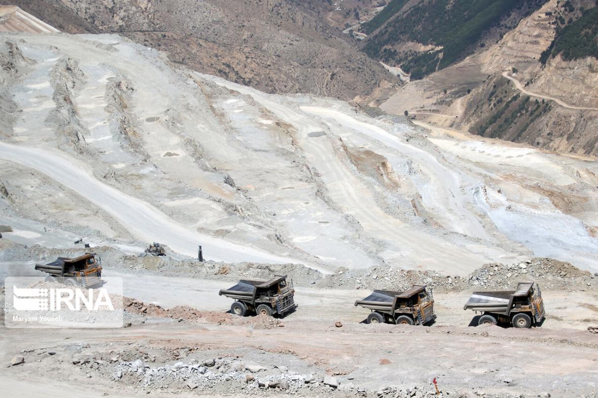 خبرنگاران گواهی کشف در 19 محدوده معدنی آذربایجان غربی صادر شد