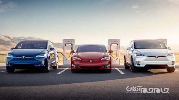 به گفته ایلان ماسک، دسترسی تمام خودروهای برقی به شبکه سوپرشارژر تسلا آزاد می گردد