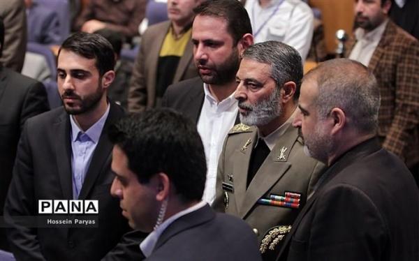 ترفندهای دشمن تاثیری بر ملت عظیم ایران ندارد
