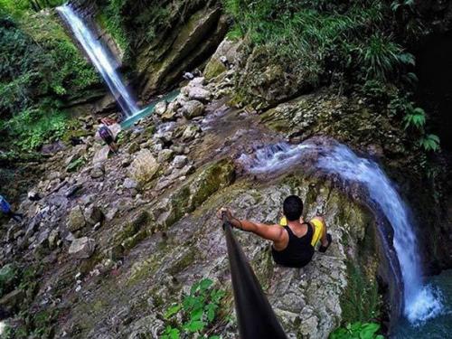 راهنمای بازدید از آبشار دارنو مازندران
