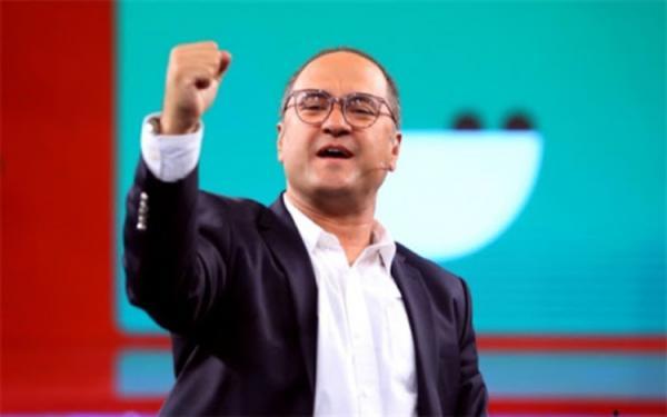 (ویدئو) رامبد جوان ساخت خندوانه جدید را آغاز کرد (ویدئو) رامبد جوان ساخت خندوانه جدید را آغاز کرد