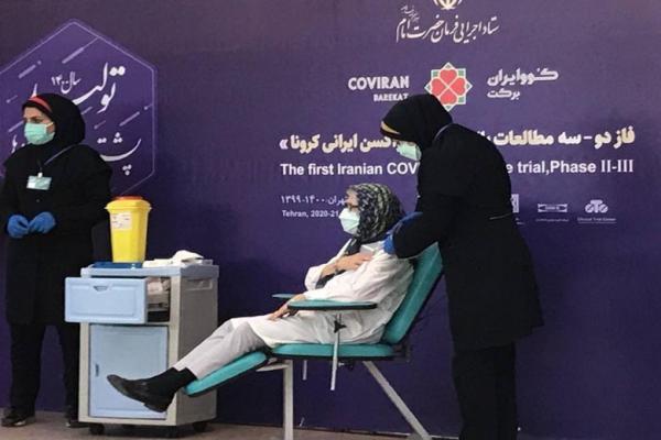 تزریق واکسن کُوو ایران برکت به مینو محرز