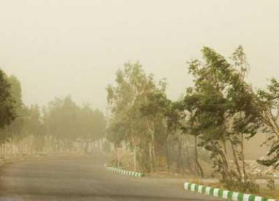 گرد و خاک در 13 استان ایران ، احتمال صاعقه و برق گرفتگی