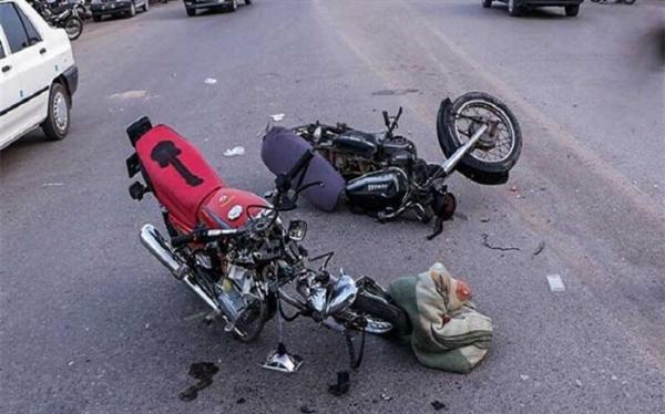 تصادف زنجیره ای موتورسیکلت 4 مصدوم برجای گذاشت