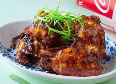 طرز تهیه مرغ با نوشابه در قابلمه و فر؛ فوت وفن سس براق و کاراملی طرز تهیه مرغ با نوشابه در قابلمه و فر؛ فوت وفن سس براق و کاراملی